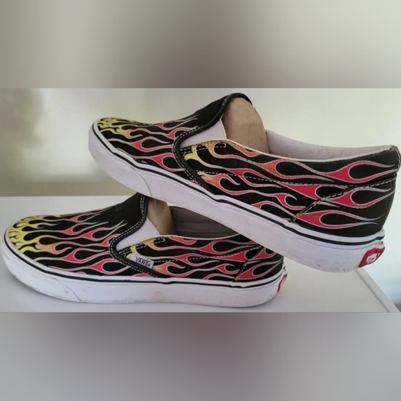 (SOLD) Vans Authentic Mash Up FLAMES Slip-On Skate Shoes Men's Size 10 - Picture 1 of 8